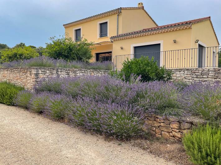 Villa für 8 Personen, mit Terrasse und Garten - 1