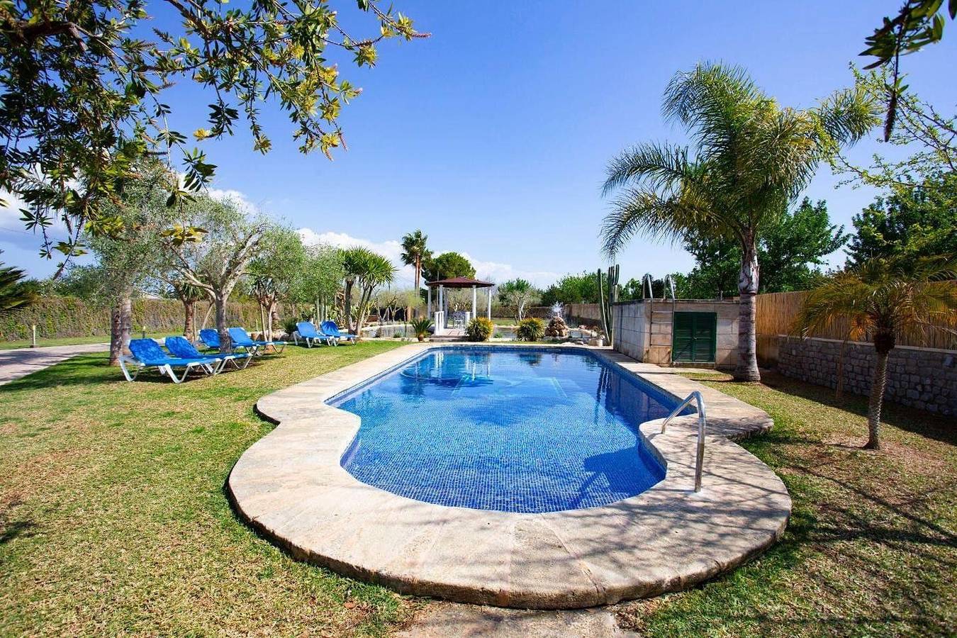 Ampia casa con campo da tennis, piscina e Wi-Fi in Binissalem, Maiorca centrale