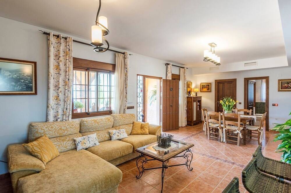 Casa vacanza a Almogía a partire da 190€ a notte