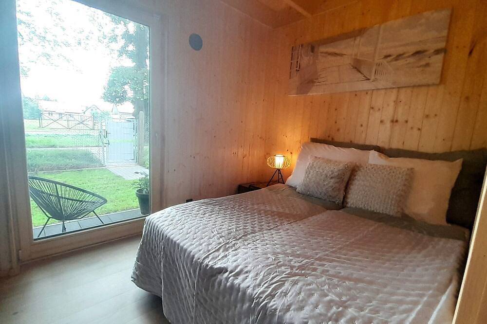 Villa Leone - geräumig, atemberaubend im Einklang mit der Natur in Nowe Warpno, Stettiner Haff