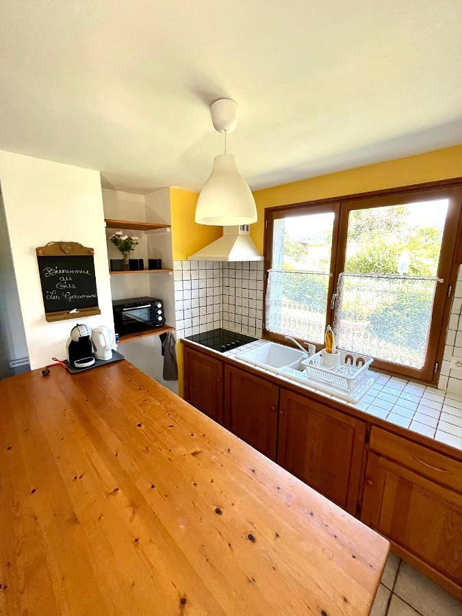 Gîte pour 4 personnes, avec jardin et vue à Pallud - 2