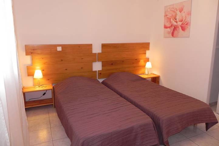 Location de vacances pour 6 personnes, avec jardin et terrasse, animaux acceptés dans Lac d'Esparron - 4