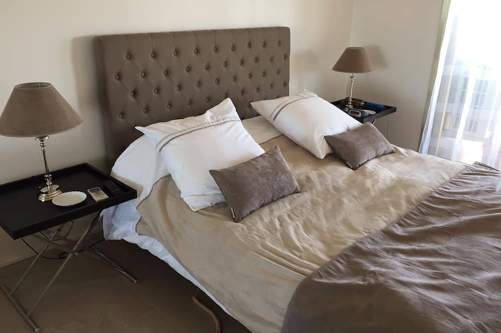 Hel lejlighed, Luxurious 2P seaside Clim floor panoramic view parking residence prestige in Juan-les-Pins, Antibes