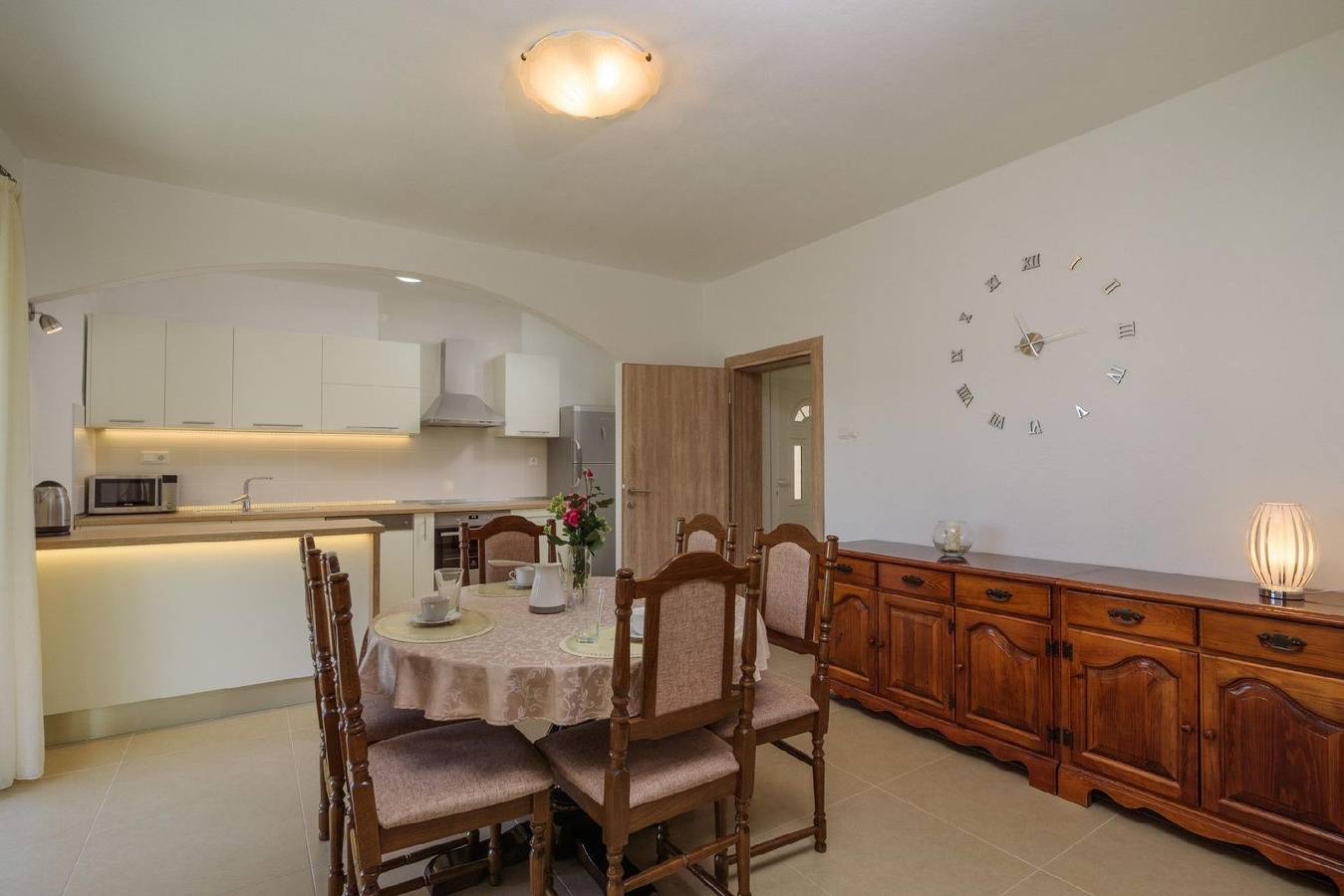 Entire holiday apartment, Holiday apartment for 4 people with garden in Okrug Donji, Ciovo