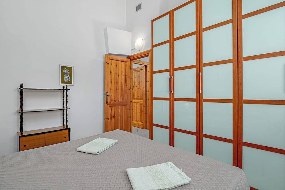 Herrliche Villa auf 800 Metern. von den Stränden von Pittulongu und Bados in Moriscu, Pittulongu