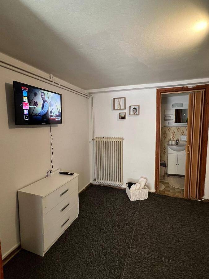 Gîte pour 2 personnes, avec terrasse dans Érétrie - 4