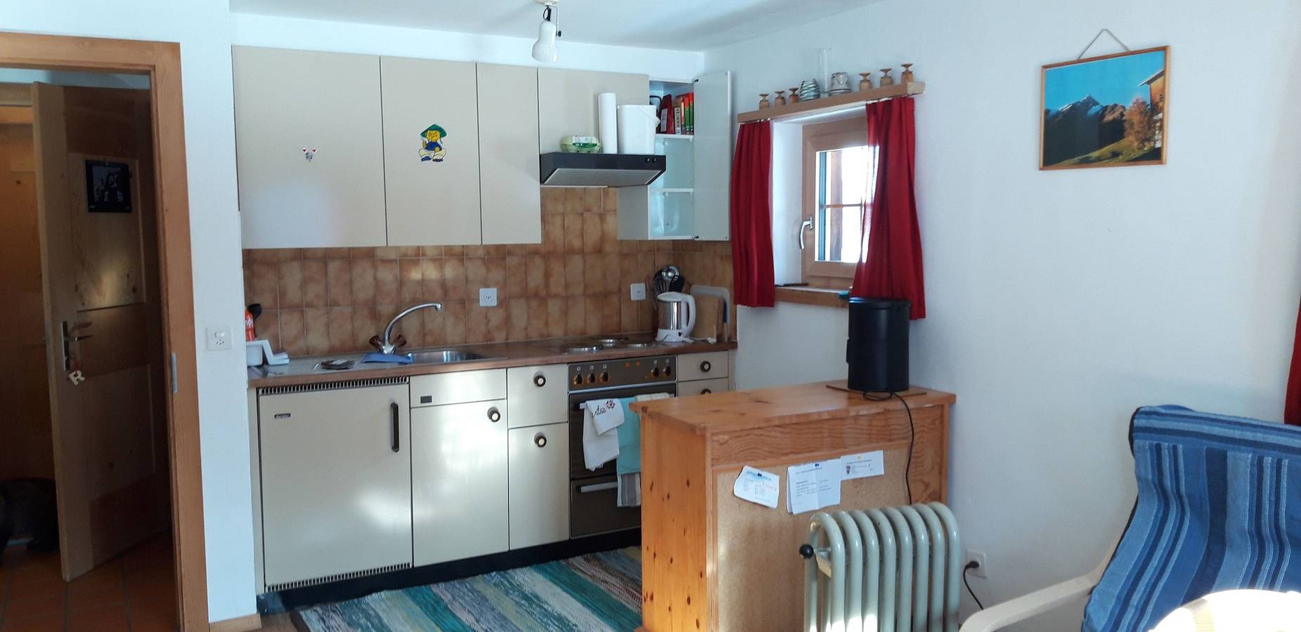 Entire holiday apartment, "Hof Gross Gada" on the ski piste in Tschappina, Lepontine Alps