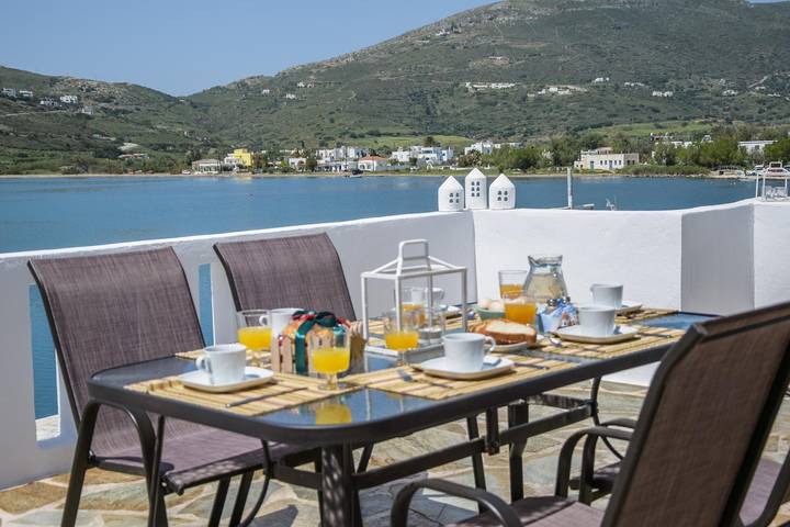 Ferienwohnung für 5 Personen, mit Balkon in Andros