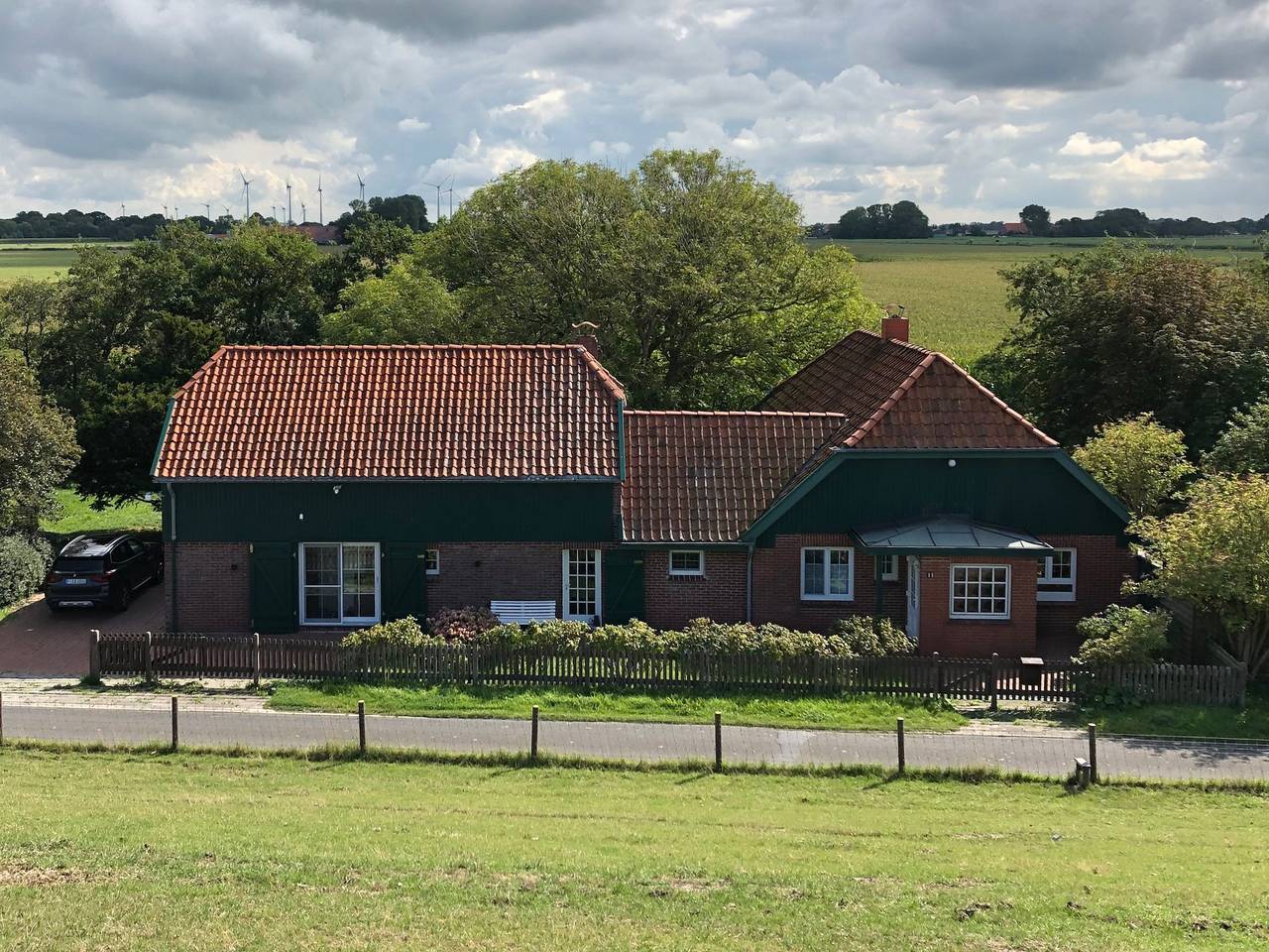 Landhaus "Deichhof" in Tossens direkt am Deich / am Meer aus dem Jahr 1843 in Butjadingen, Nordseeküste