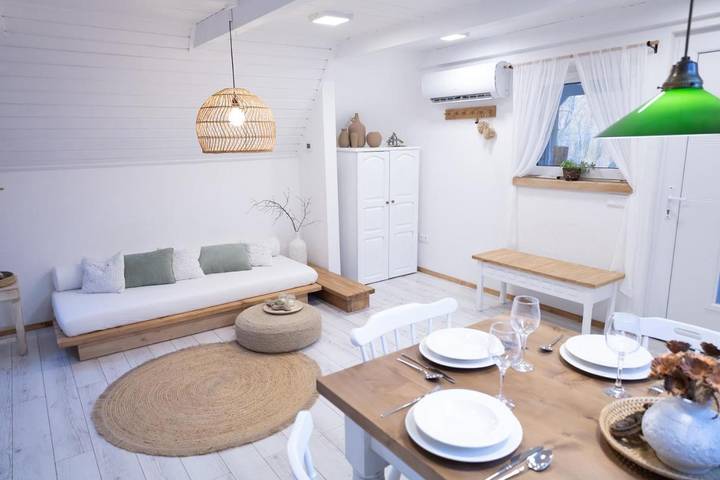 Location de vacances pour 5 personnes, avec jardin et terrasse dans Pilisvorosvar - 2