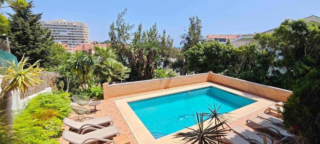 Maison d’hôte pour 2 personnes, avec Terrasse ainsi que Jardin et Piscine dans Benalmádena Costa