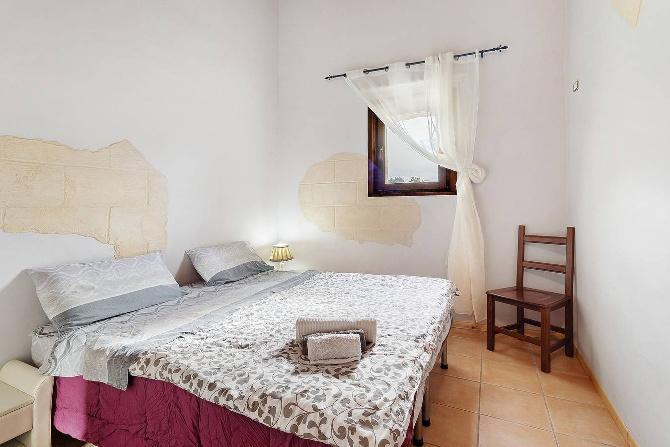 Entire apartment, Terrace with Private Terrace, Wi-Fi and Air Conditioning in Andria, Alta Murgia National Park