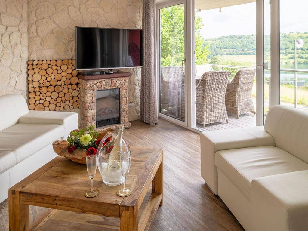 Maarpanorama in het Maarberg Resort in Schalkenmehren, Vulkaneifel