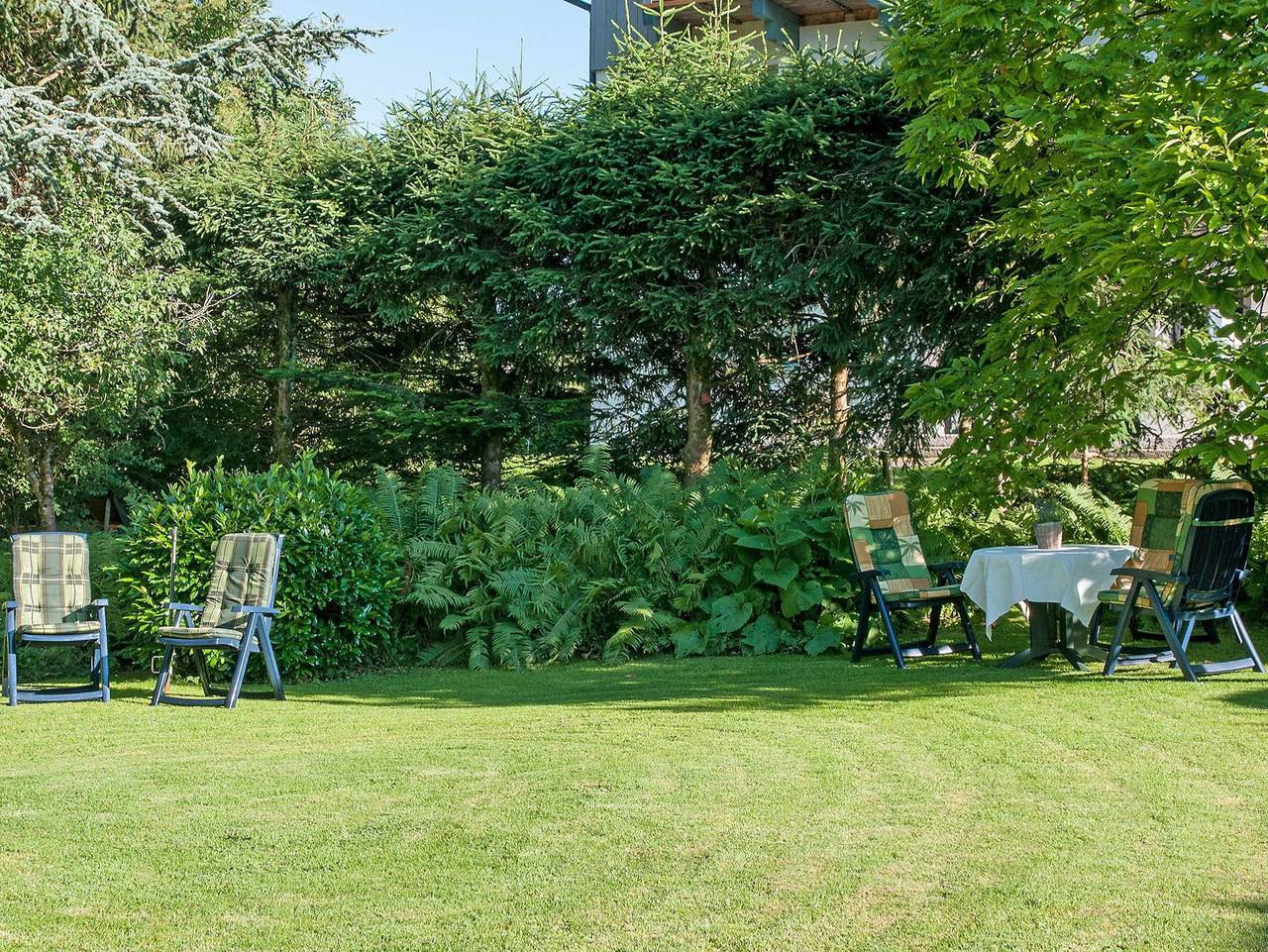 Hotel garni Haus Kiefer in Bad Wiessee, Bayerische Alpen