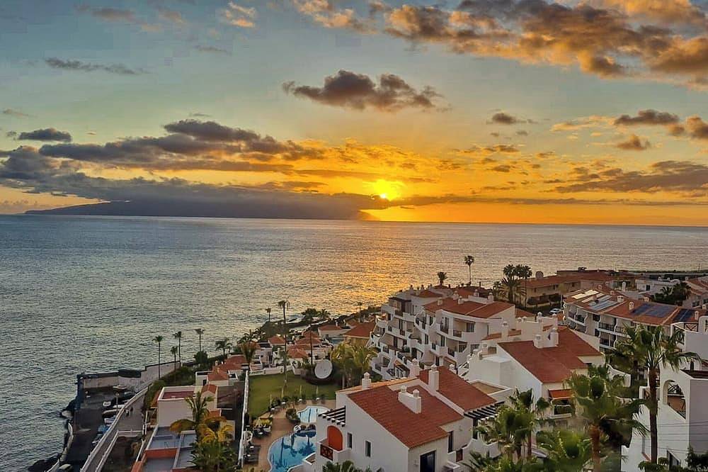 Entire apartment, Sunset Delicias del Mar in Puerto Santiago, Santiago del Teide