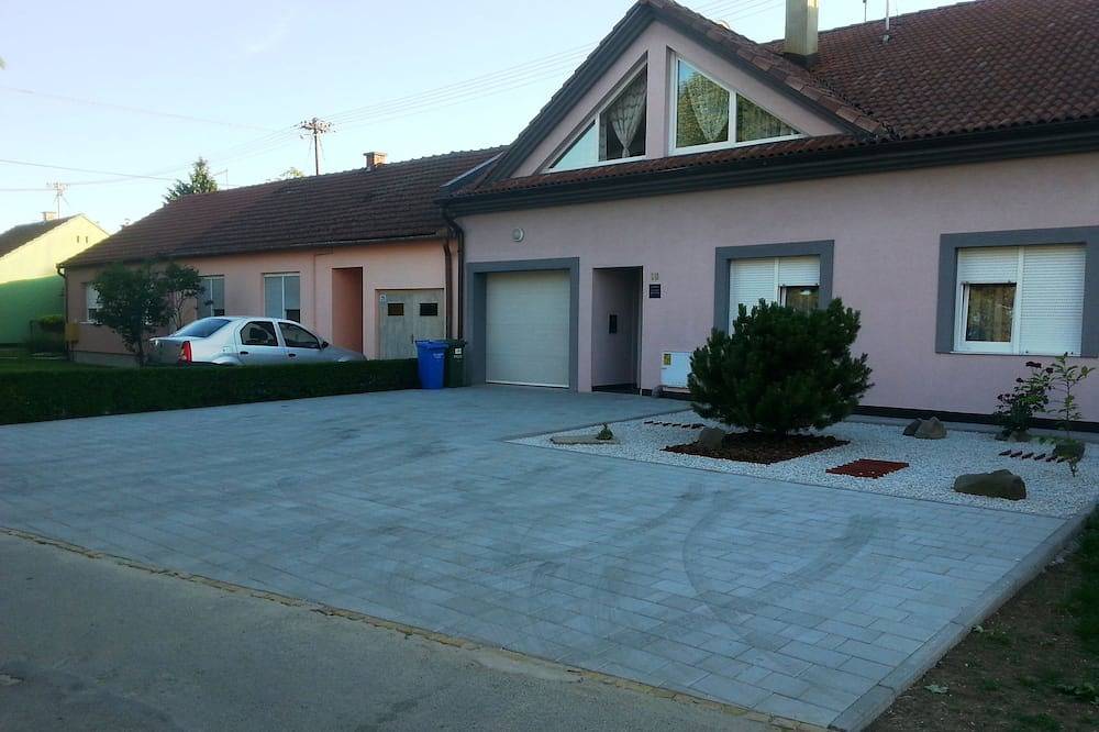 Ganze Wohnung, Studio Appartement mit Klima Osijek, Slavonija in Osijek, Osijek-Baranja