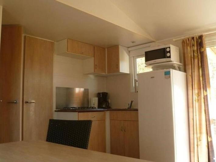 Location de vacances pour 6 personnes, avec terrasse dans Bayas - 4