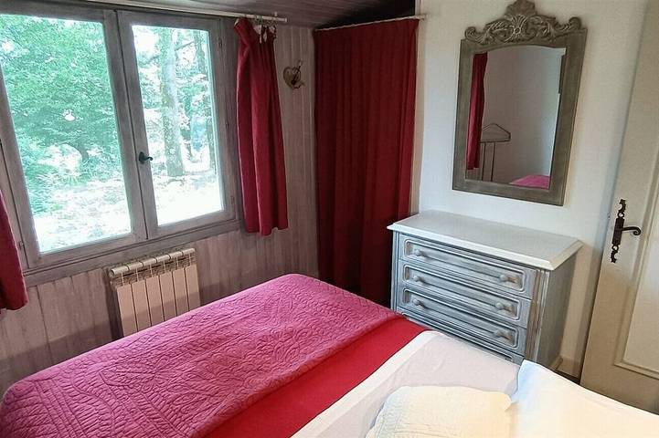 Gîte pour 4 personnes, avec terrasse ainsi que piscine et jardin, animaux acceptés à Saint-Pompont - 2