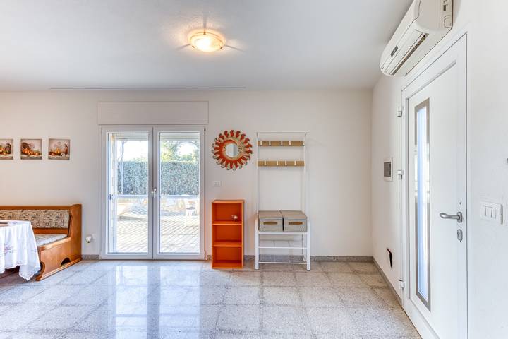 Apartamento entero, Apartamento 'Residence Margherita - Ibisco' con vistas al mar, Wi-Fi y aire acondicionado in Ugento, Golfo de Tarento