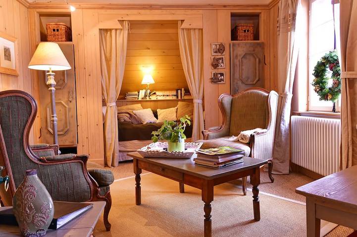 Gîte pour 3 personnes, avec terrasse et jardin à La Vancelle