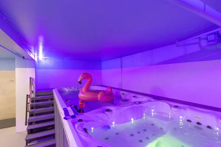 Villa pour 10 personnes, avec vue ainsi que piscine et jardin - 1