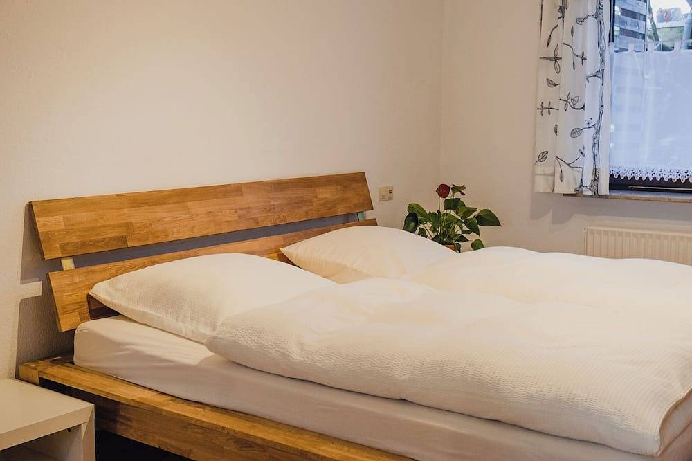 Ganze Wohnung, Gemütliche Ferienwohnung mit besonderen Flair in der Glücksgemeinde Schömberg in Schömberg, Nordschwarzwald