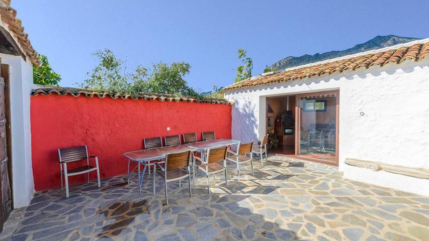 Casa rural para 13 personas, con balcón/terraza y piscina en Sierra de Grazalema - 4