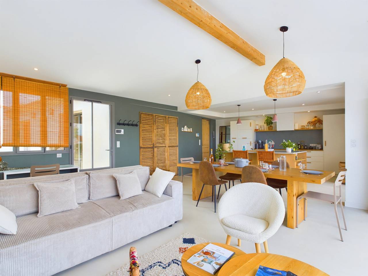 Architect-designed villa with heated pool and garden in Rivedoux-Plage, Ile de Re