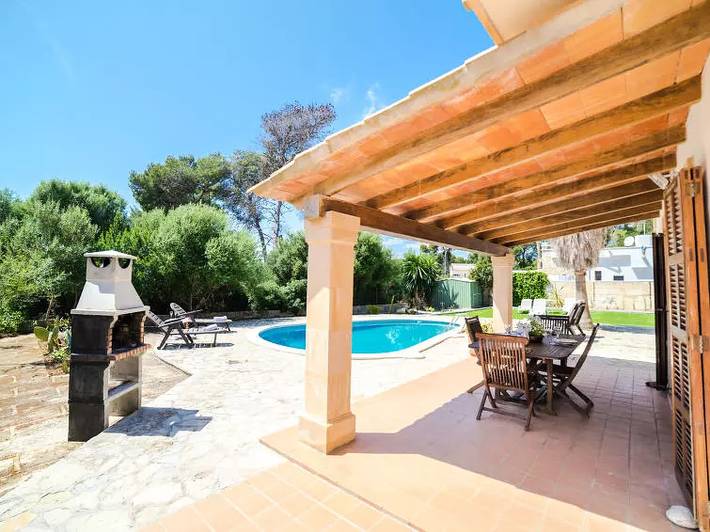 Ferienhaus für 8 Personen, mit Balkon und Terrasse sowie Garten und Pool in Porto Cristo - 3