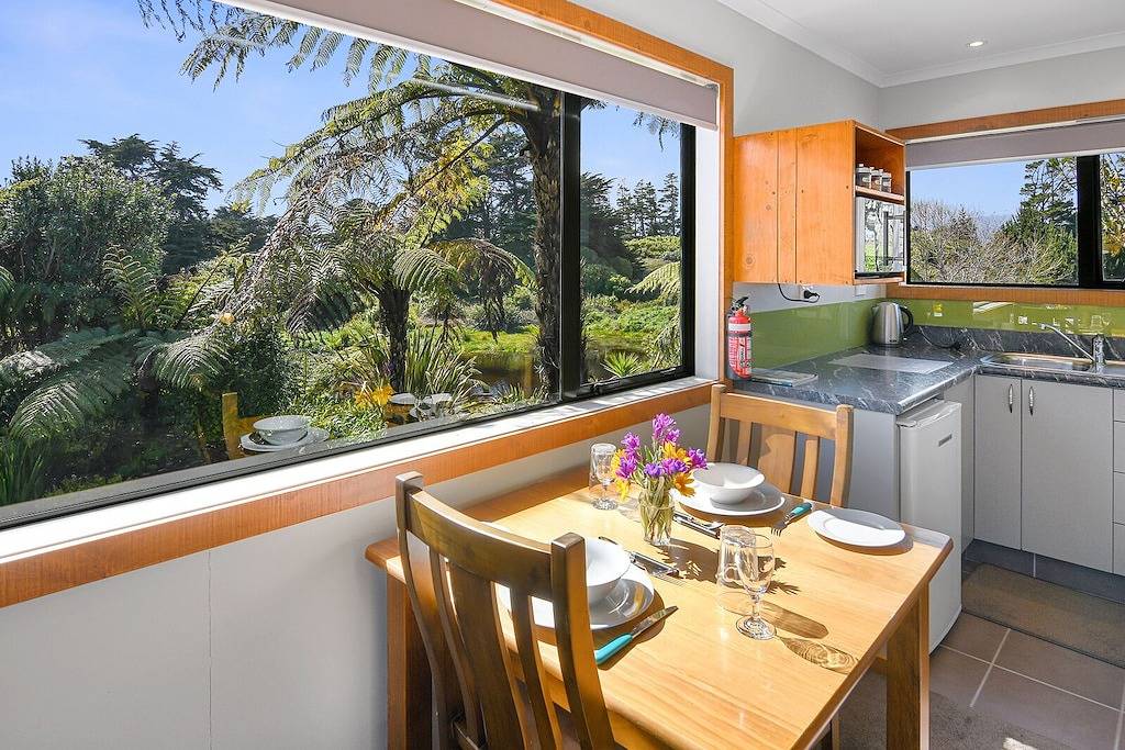 Upepo - The Garden Room - Cape Foulwind Studio in West Coast (Neuseeland)