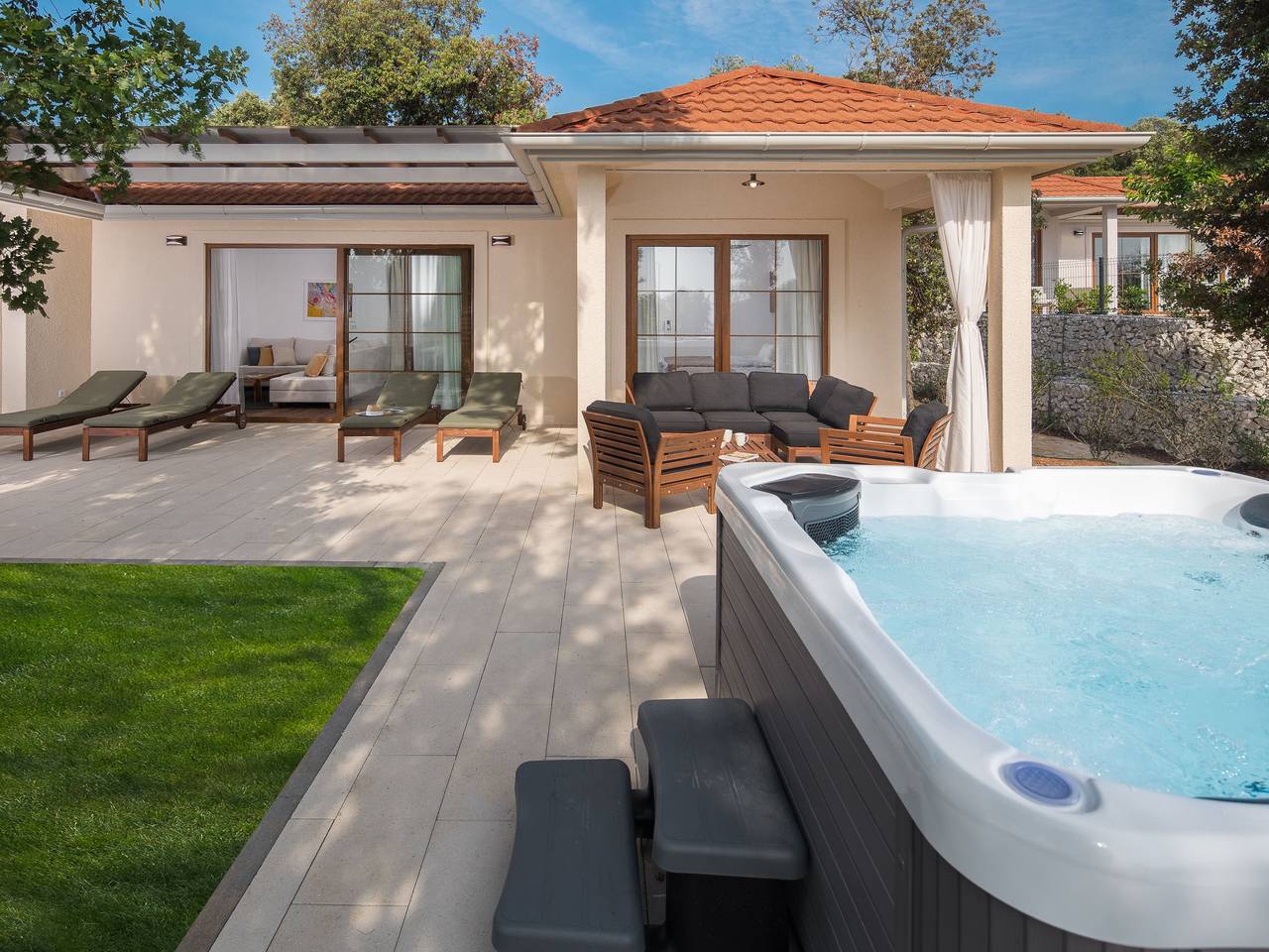 Casa vacanza a Bale a partire da 398€ a notte