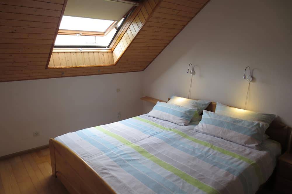 Appartement entier, Appart  'Vacances , Parc Régional Naturel des Vosges du nord in Hottviller, Sarreguemines