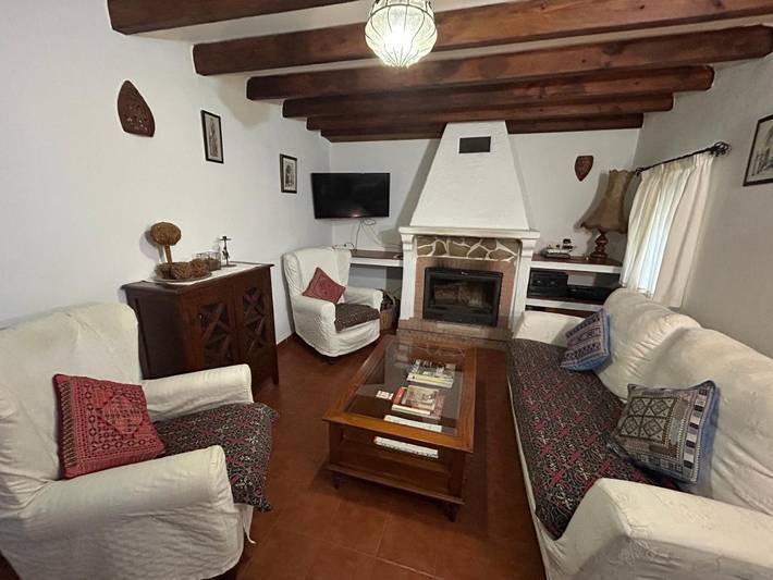 Apartamento para 5 personas, con balcón y jacuzzi en Ardales