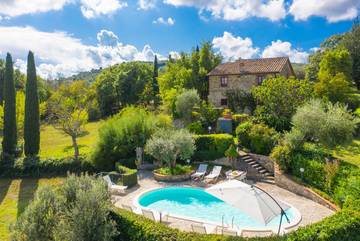 Villa per 9 Persone in Montegabbione, Provincia di Terni, Foto 4