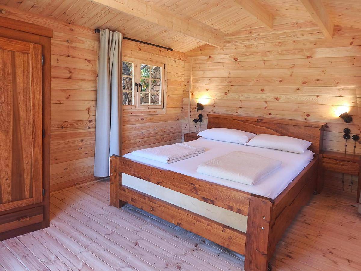 Camping Porto Sosàlinos in Spiaggia Marzellinu (Orosei), Orosei