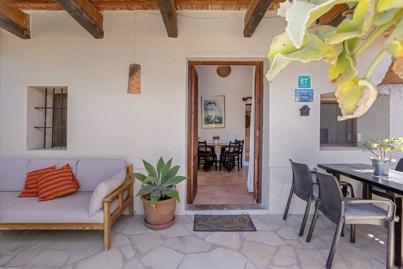 Finca 'Es Pujols - Can Mussenya' mit privater Terrasse, Wi-Fi und Klimaanlage in Es Pujols, Formentera