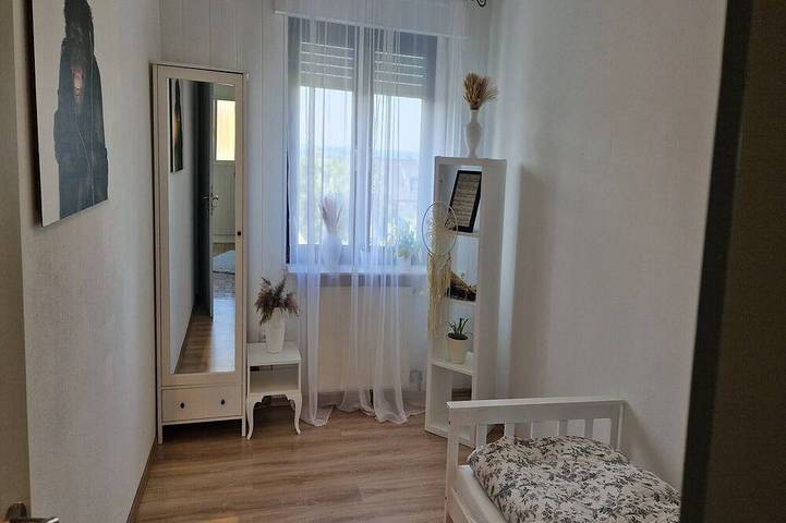 Ferienwohnung für 5 Personen, mit Terrasse und Garten in Nieheim - 3