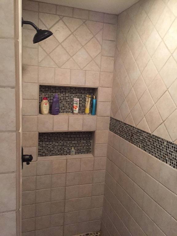 Vacation rental for 12 people, with balcony and pool in West Virginia