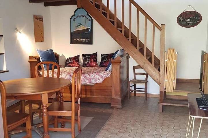 Location de vacances pour 3 personnes, avec jardin à Miers - 2