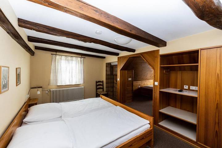 Hotel in Jagsthausen - 4