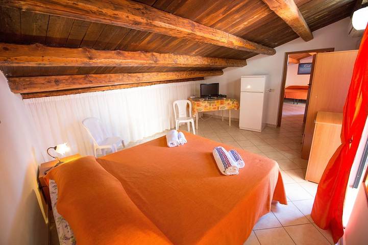 Appartement entier, Flower Apartment in Cefalù, Cefalù (Commune)