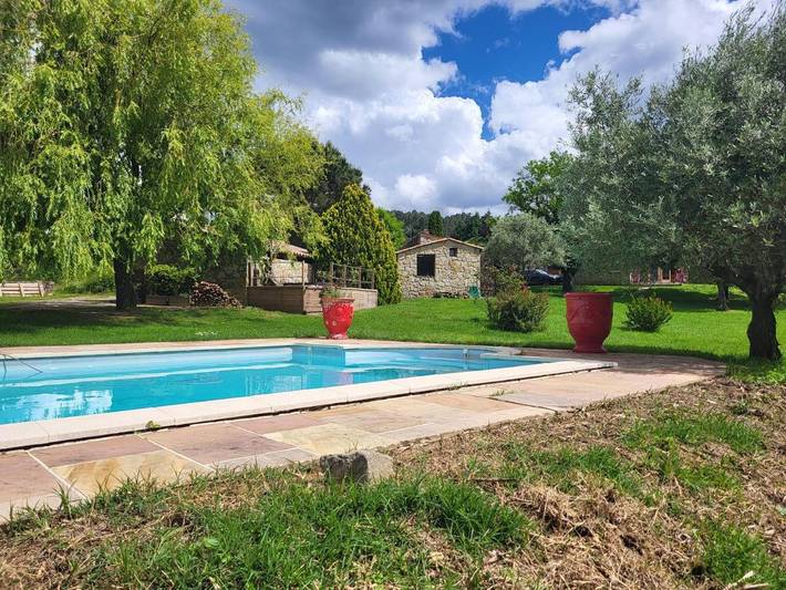 Chambre d’hôte pour 2 personnes, avec jardin et terrasse ainsi que piscine et jacuzzi en Ardèche - 3