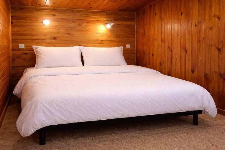 Gîte pour 4 personnes à Saint-Honoré-les-Bains - 3