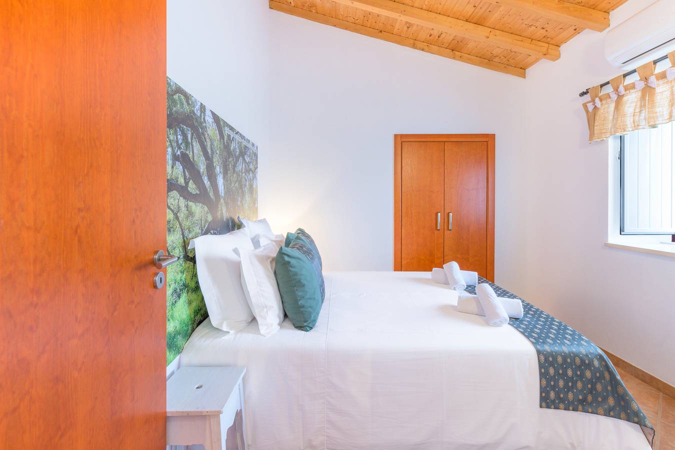 Apartamento inteiro, Casa de férias 'Rita' com vista para a montanha, Wi-Fi e ar condicionado in São Luís, Costa Alentejana