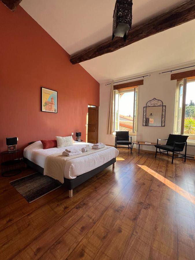 Location de vacances pour 3 personnes, avec sauna et piscine ainsi que jacuzzi et jardin à Prades - 3