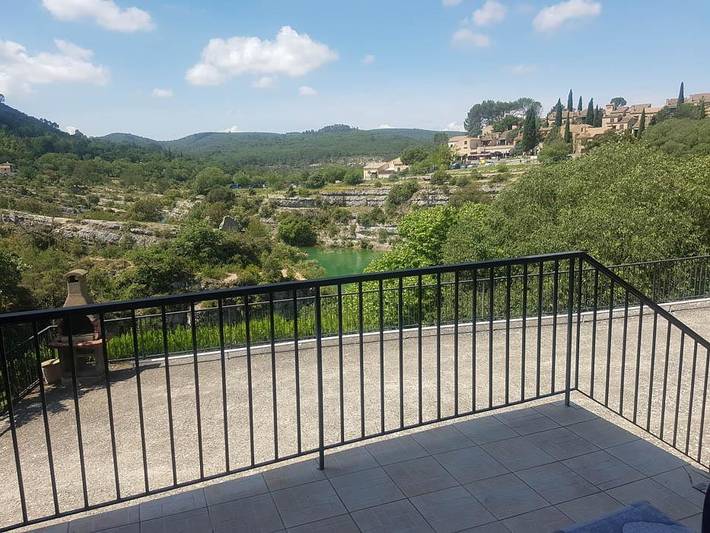 Gîte pour 4 personnes, avec Terrasse et Jardin