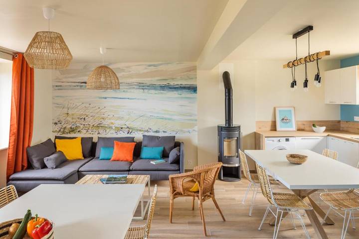 Gîte pour 5 personnes, avec terrasse et vue dans Plage De L Epi Saint Benoit Des Ondes - 2