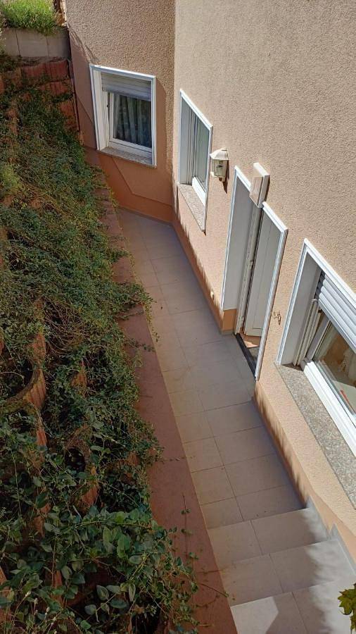 Gîte pour 3 personnes, avec terrasse, animaux acceptés dans Langgons - 4