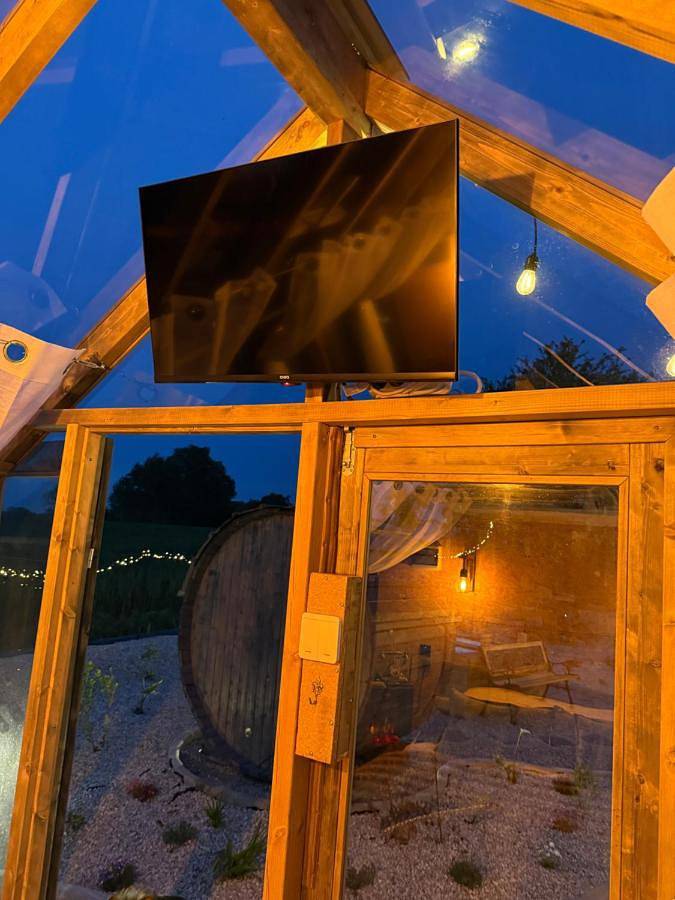 Tente pour 2 personnes, avec sauna ainsi que jardin et jacuzzi dans la Manche - 4
