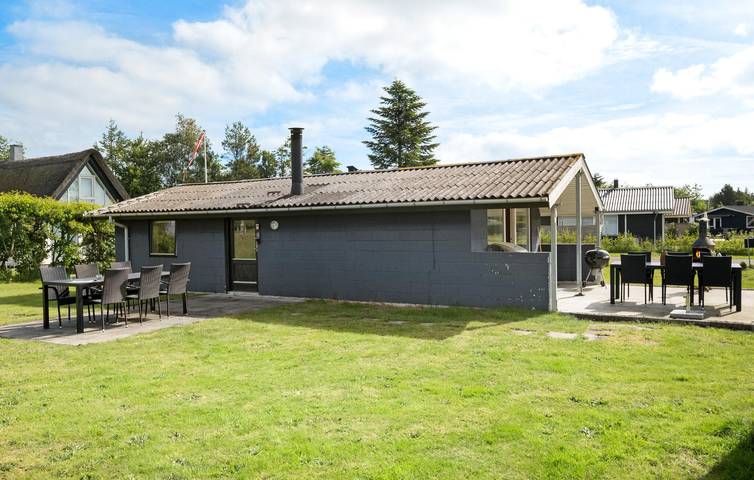Ferienhaus für 4 Personen, mit Terrasse in Øster Hurup - 2